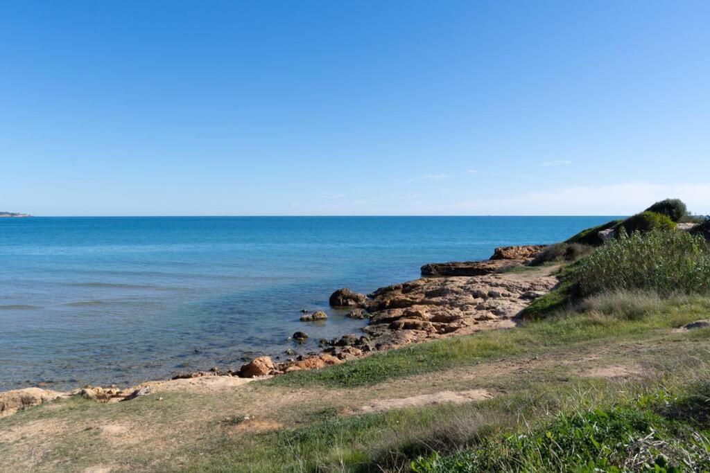 Privilegiado-Tarragona-50Mplaya-Wifi-Pool-Relax8 Exterior foto