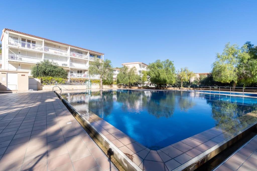 Privilegiado-Tarragona-50Mplaya-Wifi-Pool-Relax8 Exterior foto
