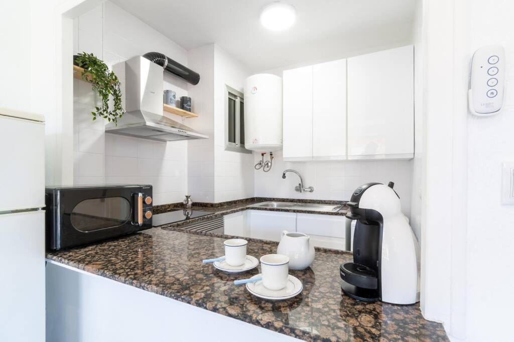 Privilegiado-Tarragona-50Mplaya-Wifi-Pool-Relax8 Exterior foto
